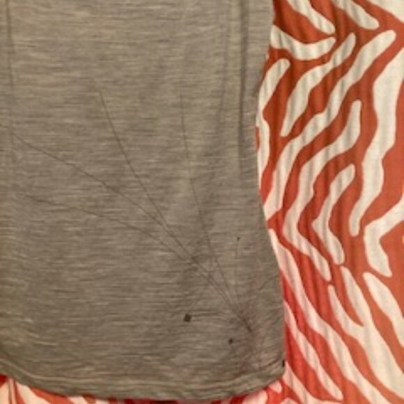 Icebreaker 100% soft Merino Wool Blend Layering Tank, Unique design on Tan, sm - Picture 4 of 7